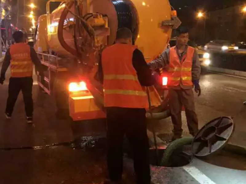 威海清洗地暖及疏通暖气气片